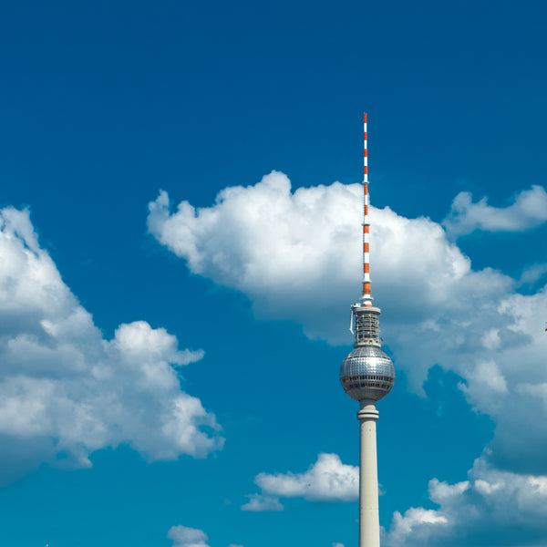 TV Tower II  - fotokunst.berlin - Kunstfoto Galerie